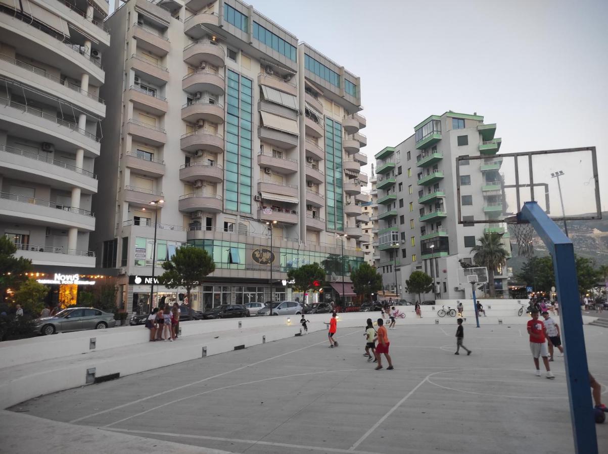 Coastal Retreat - Beach Apartment Вльора Екстер'єр фото